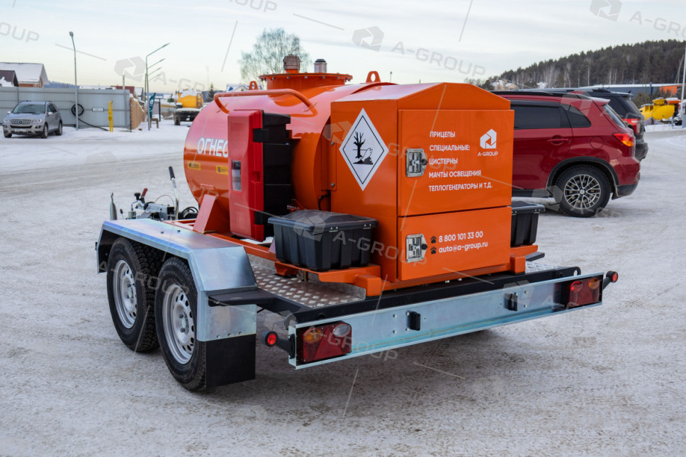 Прицеп-цистерна для перевозки и раздачи дизельного топлива (950 л)