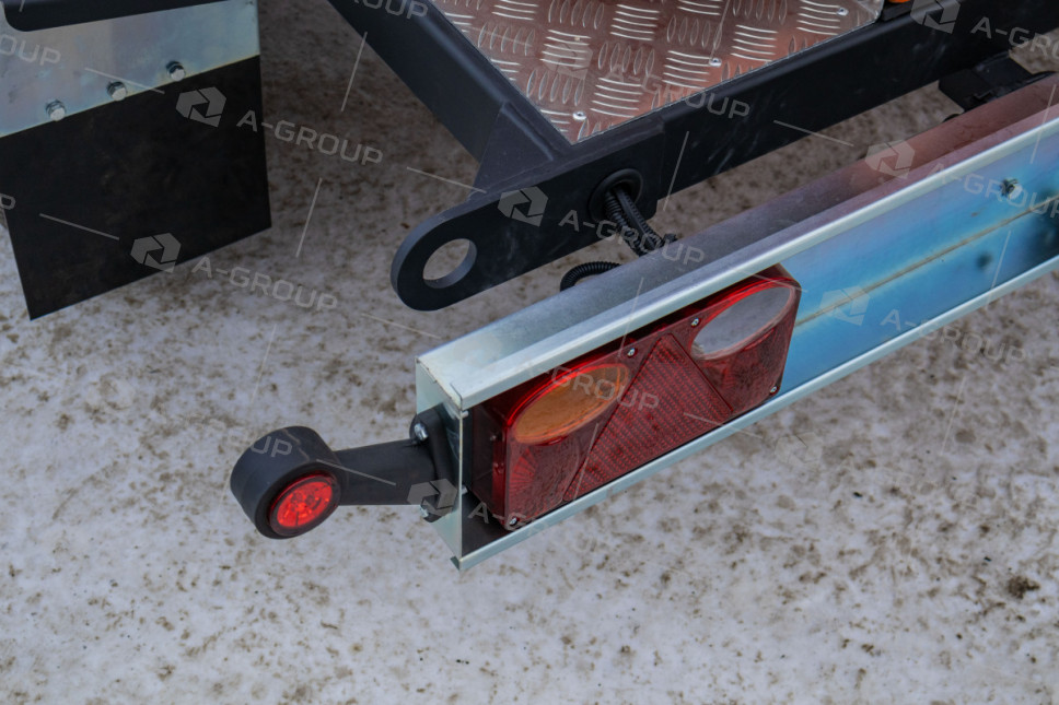 Прицеп-цистерна для перевозки и раздачи дизельного топлива (950 л)