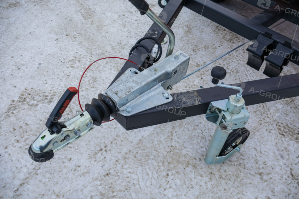 Прицеп-цистерна для перевозки и раздачи дизельного топлива (950 л)