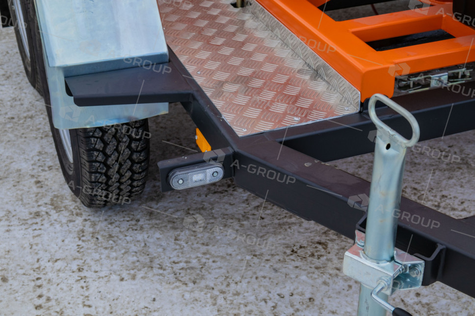 Прицеп-цистерна для перевозки и раздачи дизельного топлива (950 л)