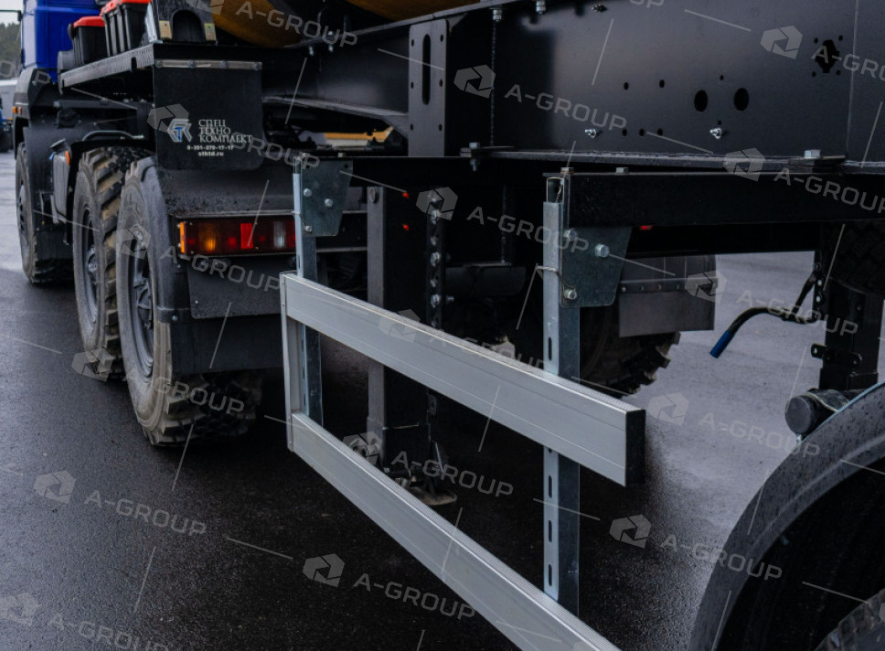 Полуприцеп-цистерна кислотовоз (ППЦК-20 со стеклопластиковой емкостью V=20 м3)