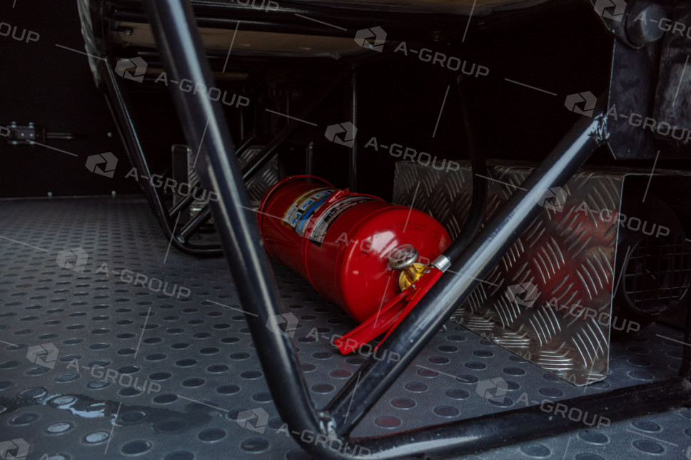 Бортовой автомобиль Камаз 43118 с двухрядной кабиной