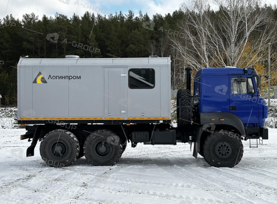 ППУА 1600/100 на шасси Урал 44202-82 (насос 2,3 ПТ)