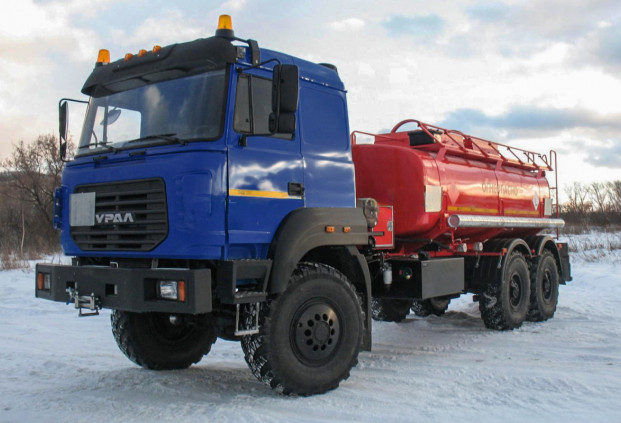 Автотопливозаправщик АТЗ-10 на шасси УРАЛ 4320-80