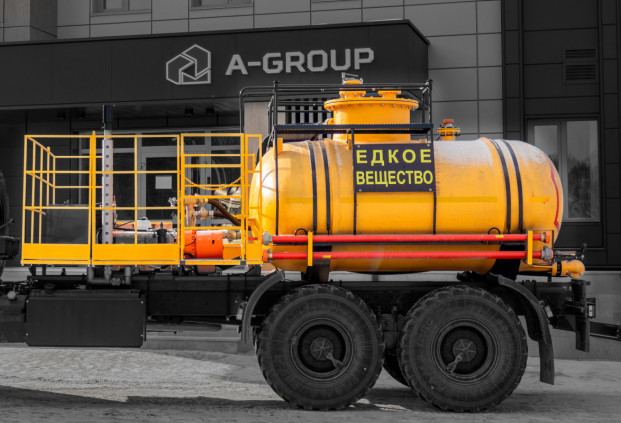 Навесное оборудование СИН-32 (стеклопластиковая емкость) для шасси УРАЛ/КАМАЗ
