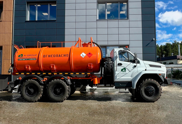 АКН-10 на шасси УРАЛ NEXT 4320-72 (КО-505, тех люк, подогрев слива)