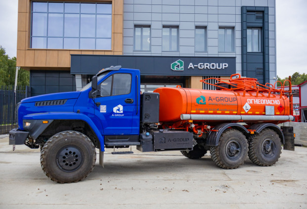 Автотопливозаправщик АТЗ-10 на шасси УРАЛ NEXT 4320-72