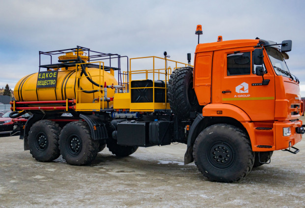 СИН-32  (стеклопластик) на шасси Камаз 43118-50