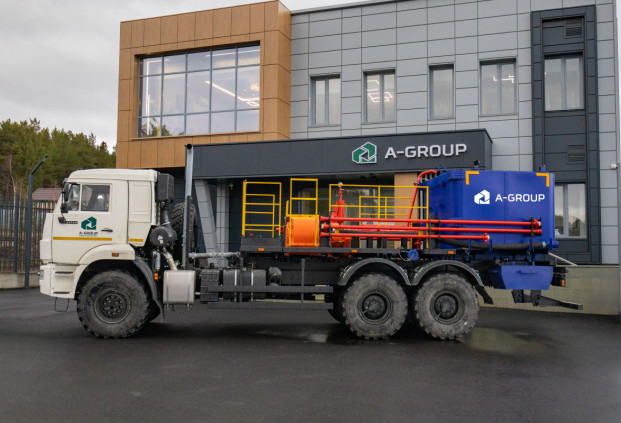 Цементировочный агрегат СИН-35 на шасси Камаз 43118-50 (спальное место)