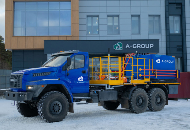 Цементировочный агрегат СИН-35 на шасси Урал 4320-72