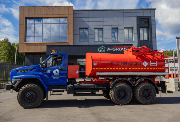 Автотопливозаправщик АТЗ-10 на шасси УРАЛ NEXT 4320-72