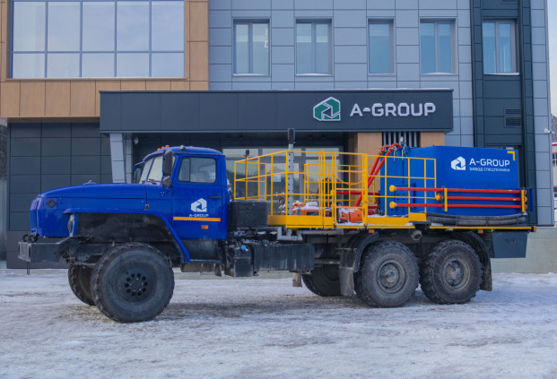 Цементировочный агрегат СИН-35 на шасси Урал 4320-60