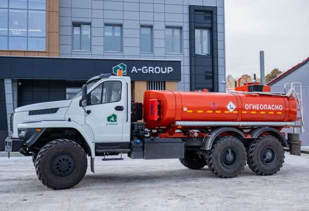 Автоцистерна нефтепромысловая АЦН-10 на шасси УРАЛ 4320-72