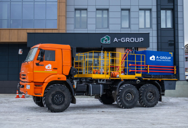 Цементировочный агрегат СИН-35 на шасси Камаз 43118-48 (спальное место)