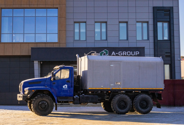 ППУА 1600/100 на шасси УРАЛ NEXT 4320-72 (насос 2,3 ПТ) 