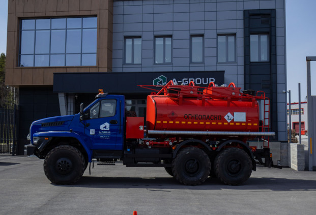Автотопливозаправщик АТЗ-10/2 (2 секции) на шасси УРАЛ NEXT 5557-72