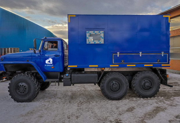 Агрегат исследования скважин АИС-1 на шасси УРАЛ 4320-60