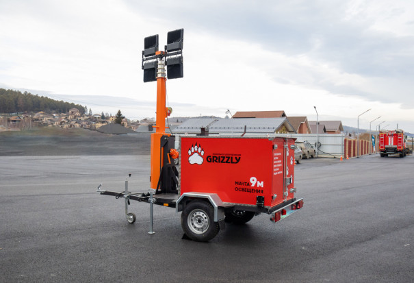 Мобильная дизельная мачта освещения на автомобильном прицепе