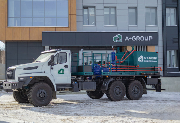 Цементировочный агрегат ЦА-320 на шасси Урал 4320-72