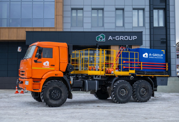 Цементировочный агрегат СИН-35 на шасси Камаз 43118-50 (спальное место)