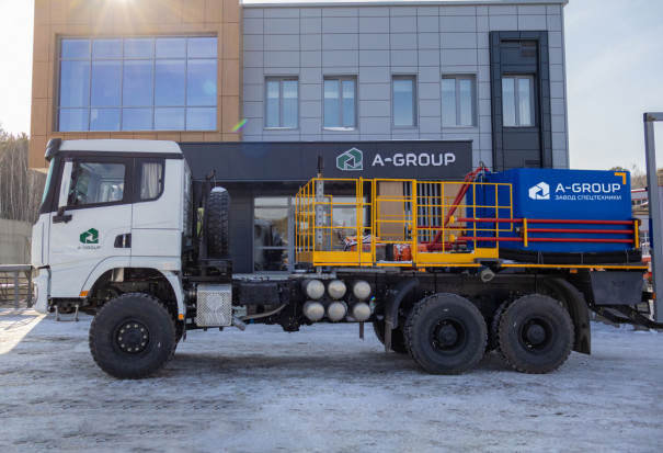 Цементировочный агрегат СИН-35 на шасси Shacman SX32586V385